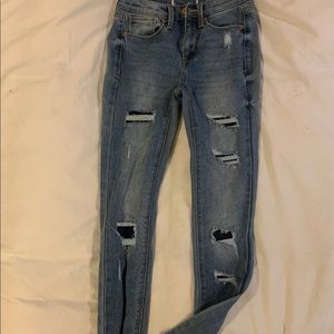 Kohl’s patches rip jeans!